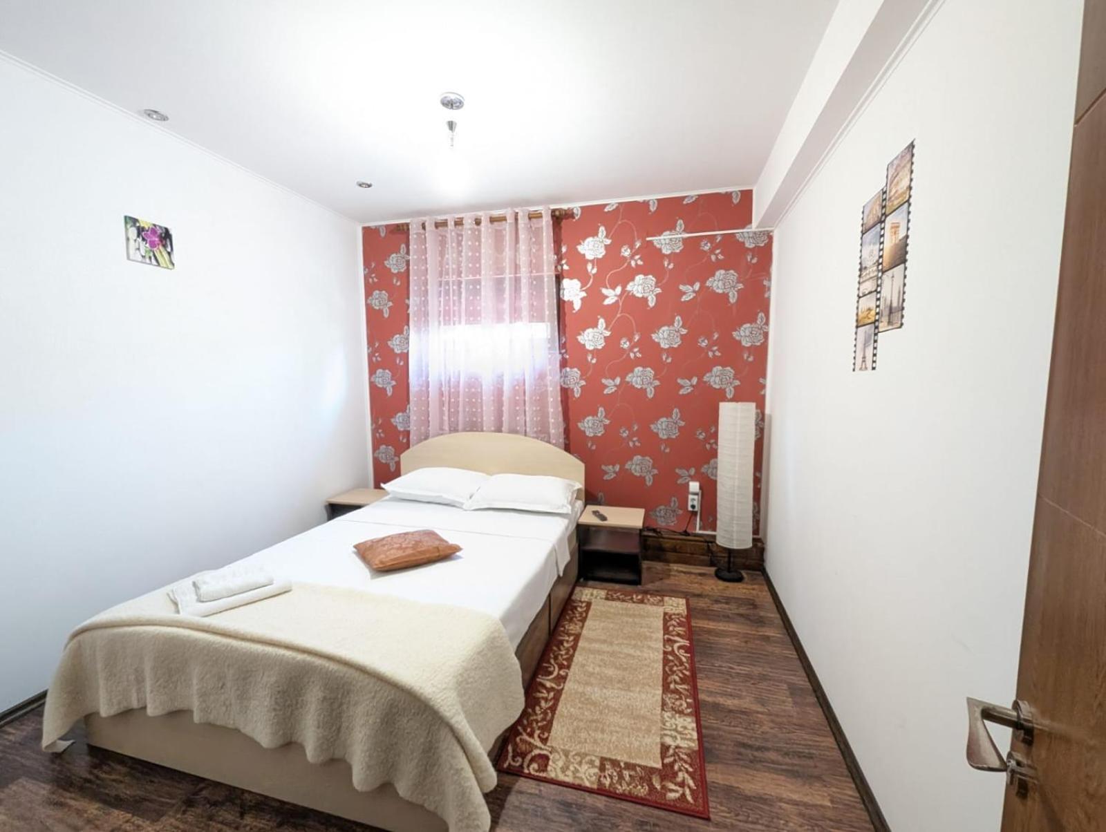 Hotel Casa Helen House, Iasi Valea Adanca Esterno foto